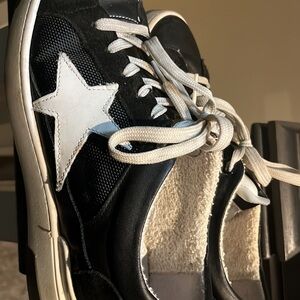 Piranha shoes